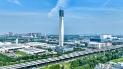 办事业添加值占地域出产总值比沉跨越5